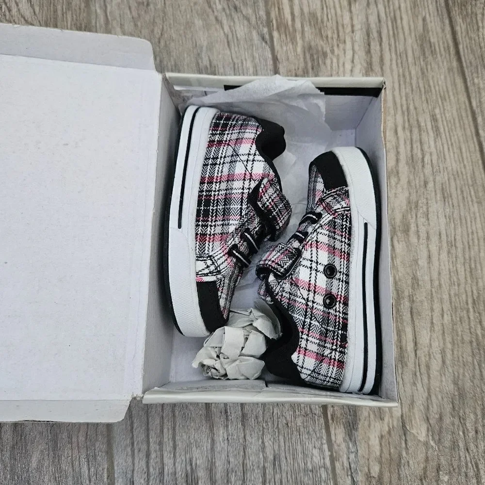 Lakeshore LKS Black and Pink Plaid Shoes Size 6T